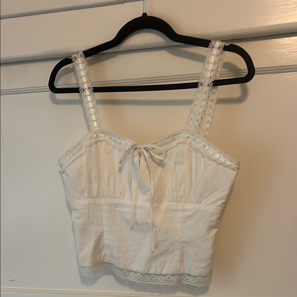 Elegant White Lace Trimmed Women's Top